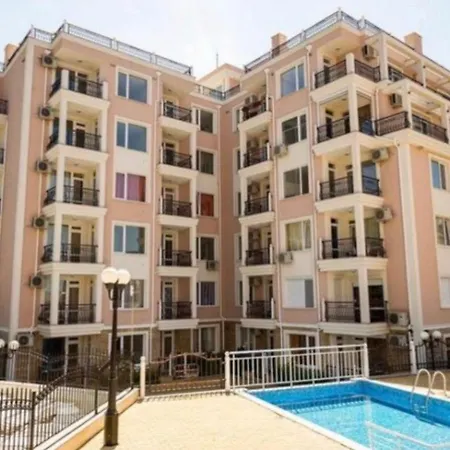 Apartment Sveti Vlas شقة